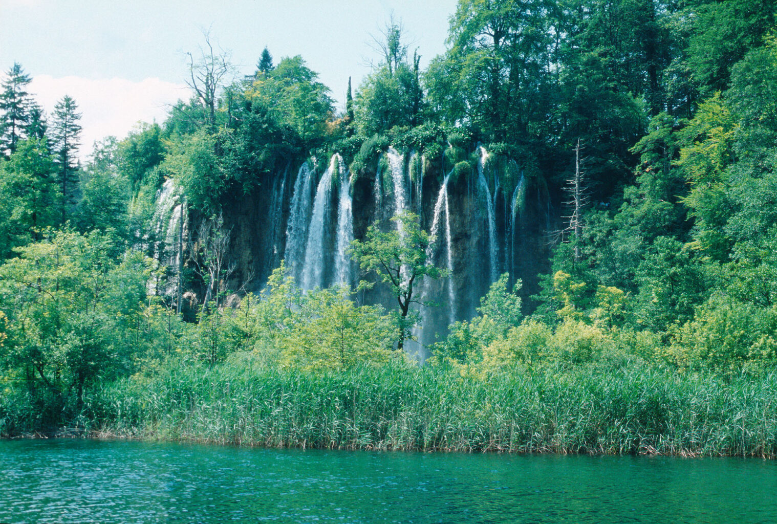 Joachim Seinfeld: Holiday Paradise or All the Way to Bihac; 2005
Plitvice
Analog Colour Photograph